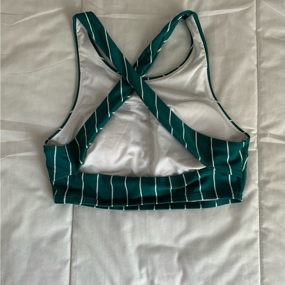EUC Swimsuit haul- Hurley, Jessica Simpson and Victoria’s Secret- size small - Picture 5 of 15